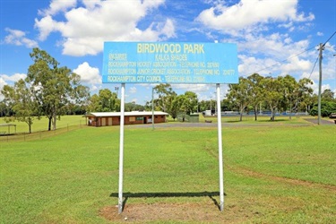 Birdwood Park Sign