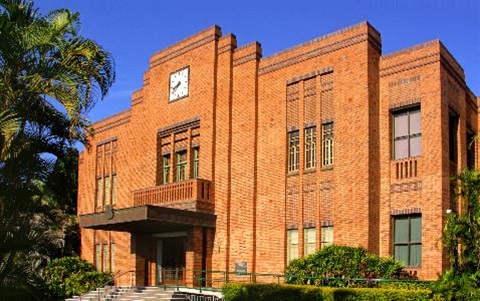 city_hall_7.jpg
