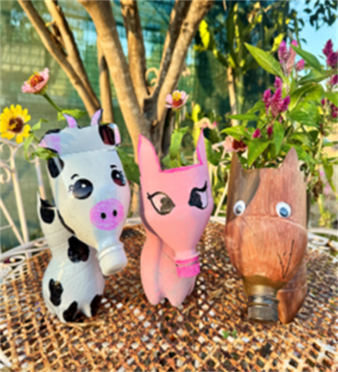 bobble head planters.png