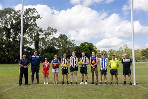 Cr-Drew-Wickerson-with-organisers-and-players-for-the-AFL-Capricornia-Festival-of-Footy.jpg