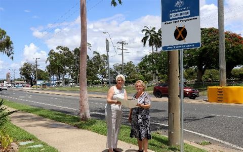 Mayor-Strelow-and-Michelle-Landry-at-Redhill-Blackspot-site.jpg