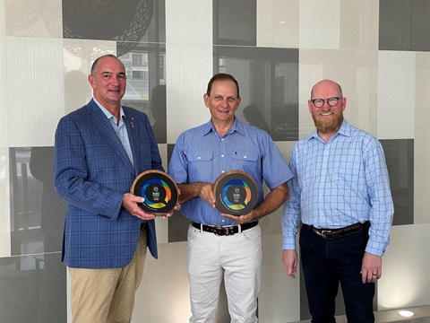 L - R Grant Cassidy, Mayor Tony Williams, Greg Bowden.jpg