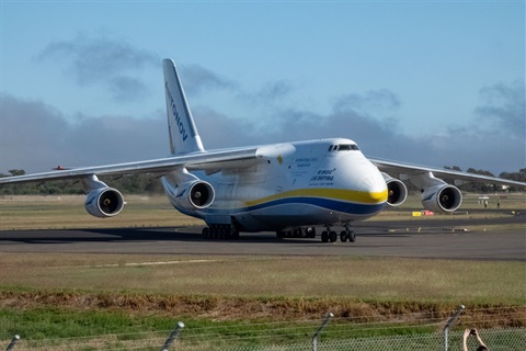 Ex-Wallaby-Antonov-LQ-2408-14.jpg