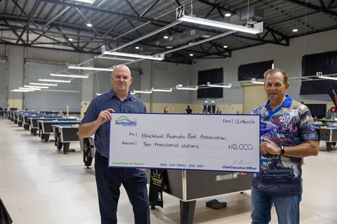 Blackball Australia Pool Association President Mark Cottingham and Mayor Tony Williams (1 of 1).jpg