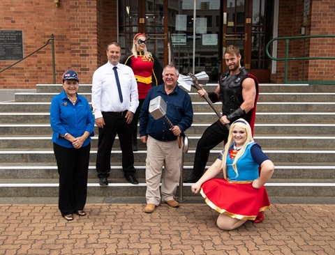 Cr Smith, Cr Latcham, Acting Mayor Fisher with Robin, Thor & Supergirl