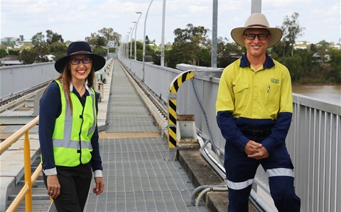 Cr Kirkland and Jason Plumb at the top of the barrage.jpg