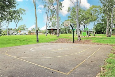 Eichelberger Park Basketball Court