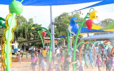 Cedric Archer Park kids water spray