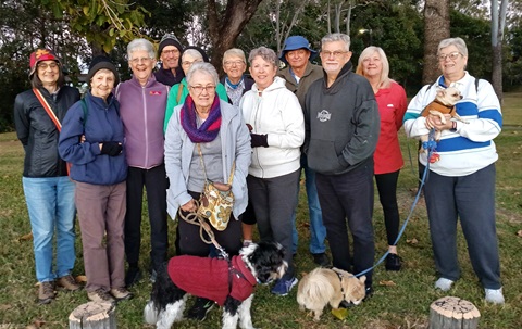 Walk-Chat-group